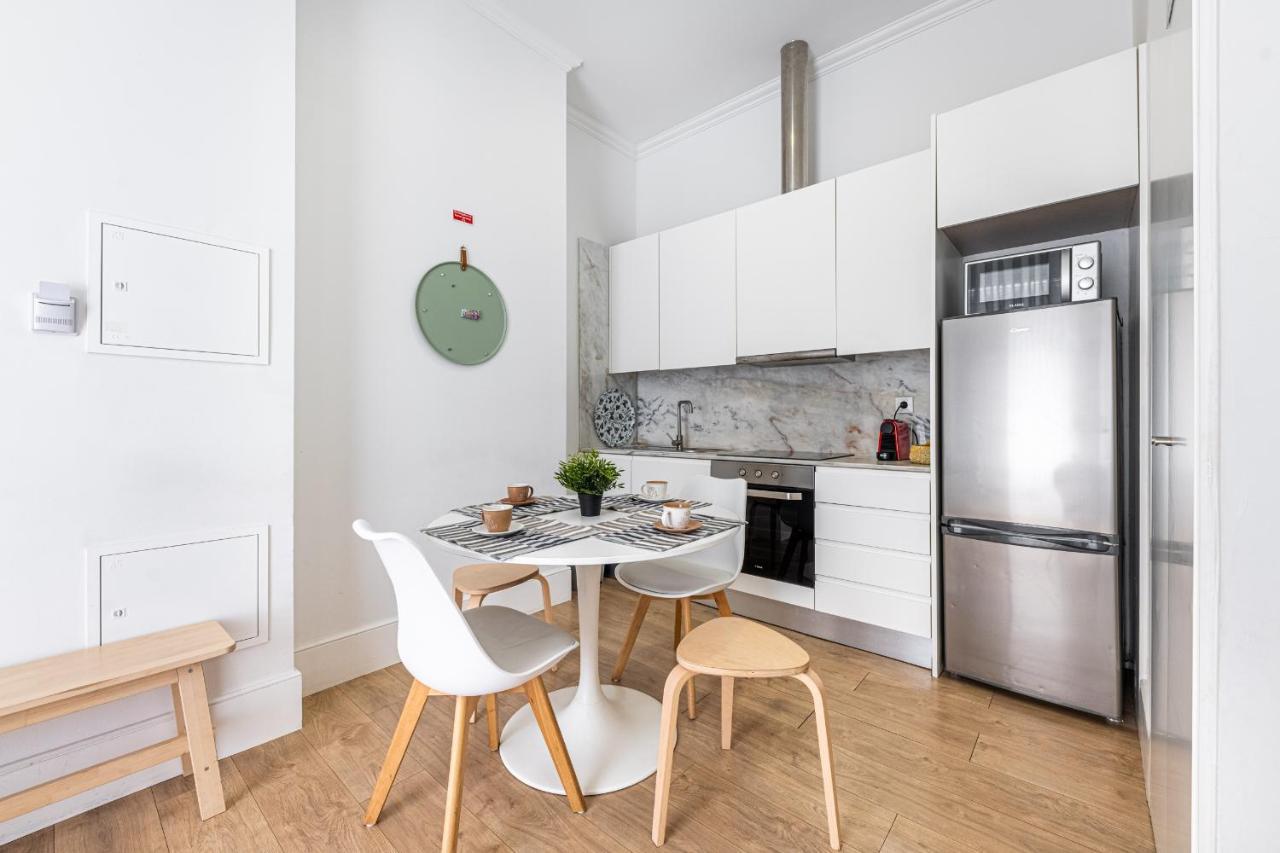 Vibrant Host Solutions - Heroismo'S Metro Porto Eksteriør billede